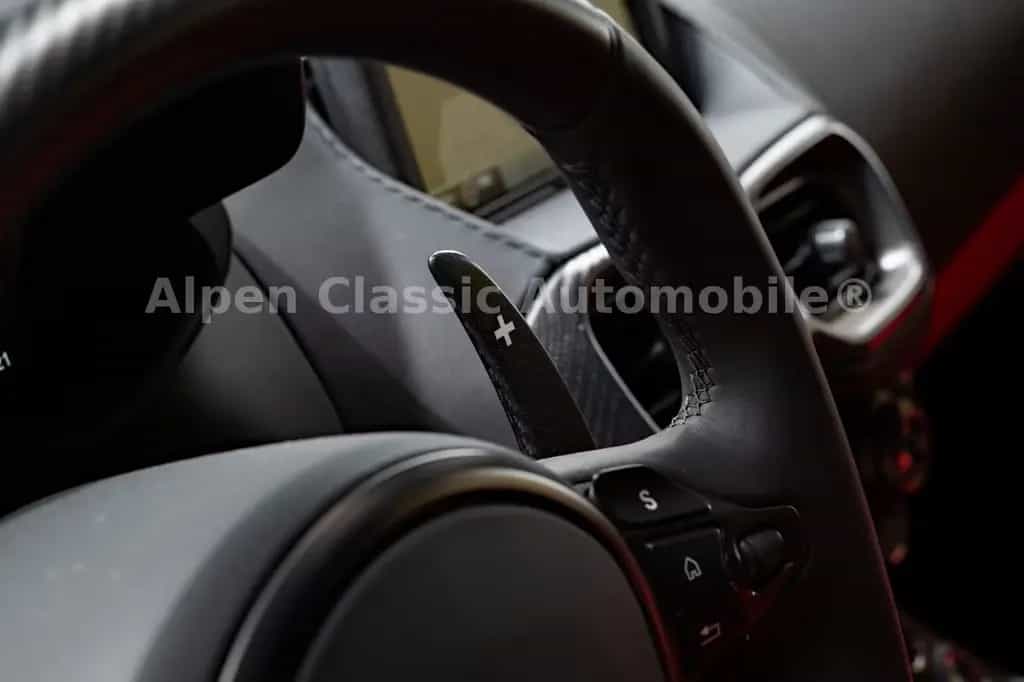 Aston Martin V12 Vantage Ceramic, 360 Grad, Carbon 07/2022-photo-10