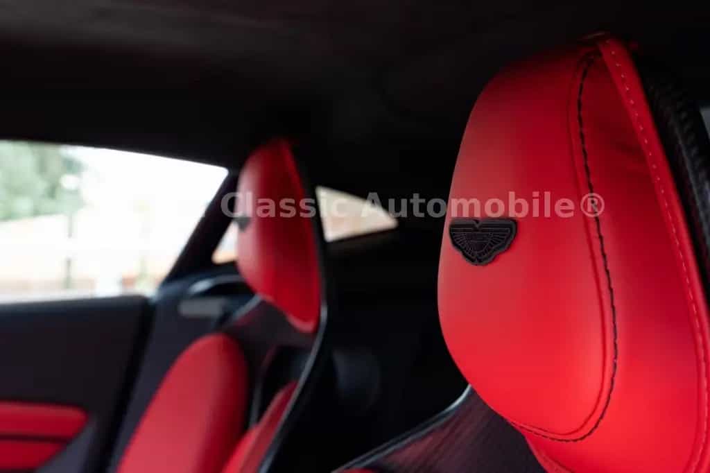 Aston Martin V12 Vantage Ceramic, 360 Grad, Carbon 07/2022-photo-16