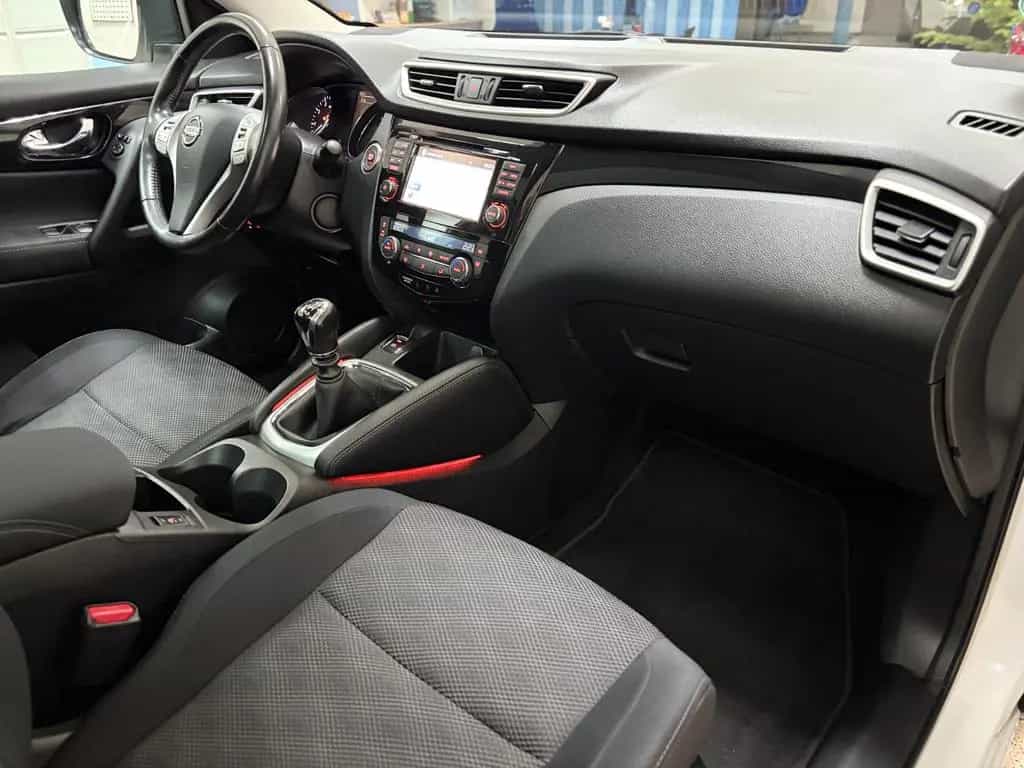 Nissan Qashqai N-Connecta Kamera Navi Panorama SHZ 03/2016-photo-19