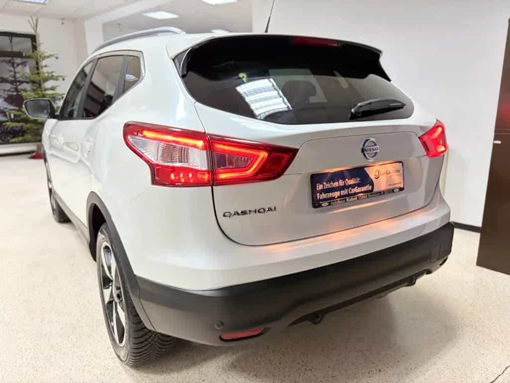 Nissan Qashqai N-Connecta Kamera Navi Panorama SHZ 03/2016-photo-3
