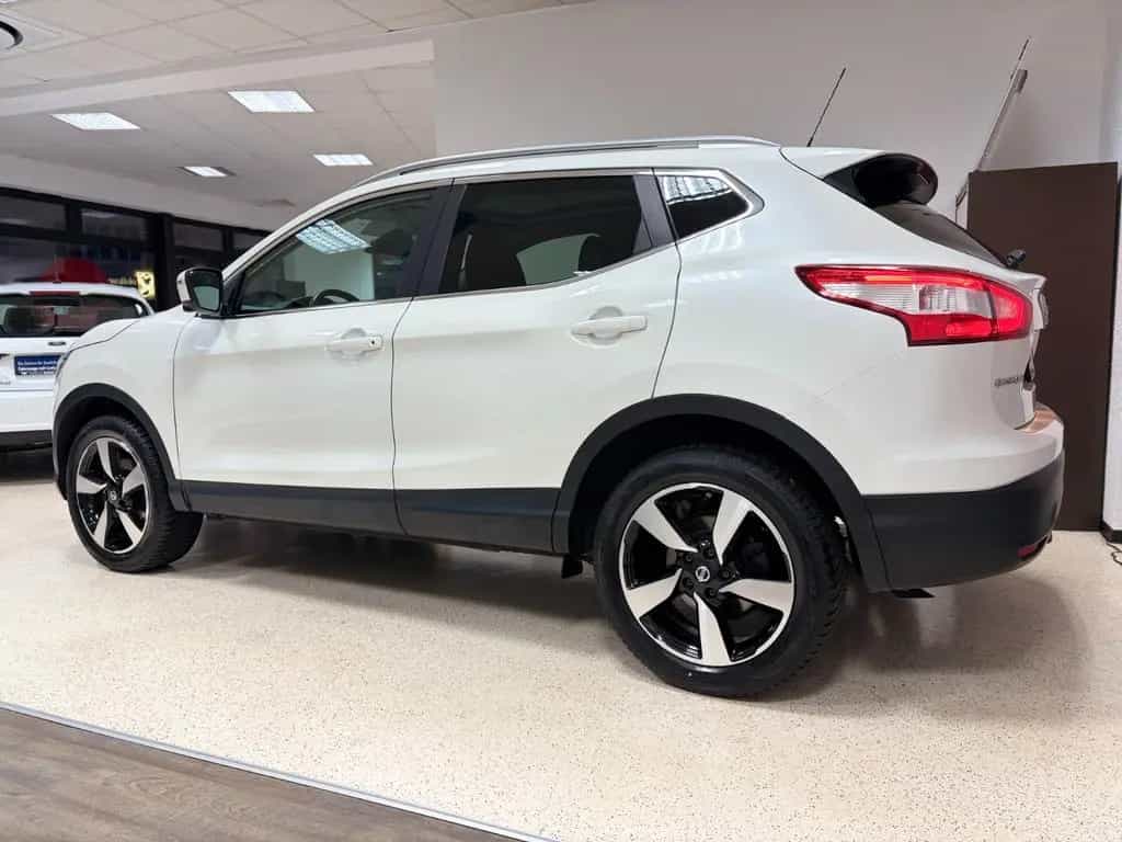 Nissan Qashqai N-Connecta Kamera Navi Panorama SHZ 03/2016-photo-5