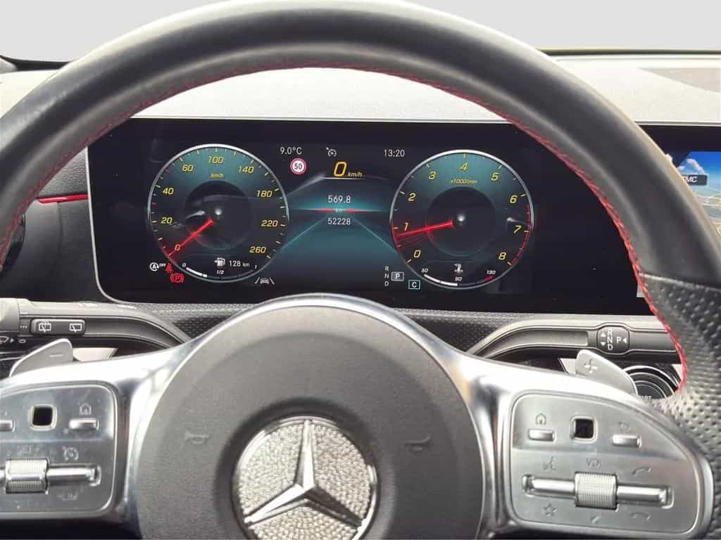 Mercedes-Benz CLA-Class 200 Shooting Brake AMG Line LED 7G *Garantie 07/2020-photo-15