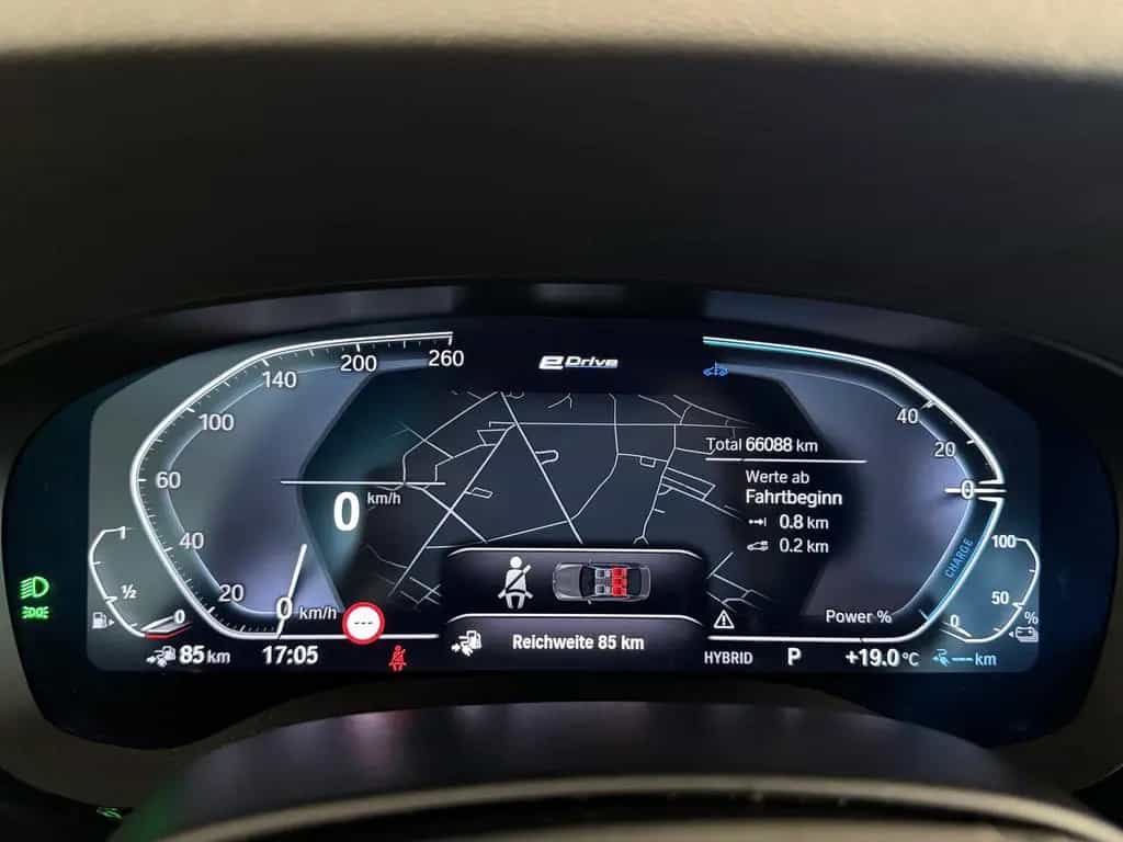BMW 5 Series 530 PlugIn*xDrive*Dig Cockpit*R.cam*SHZ*Navi*LED 09/2021-photo-13