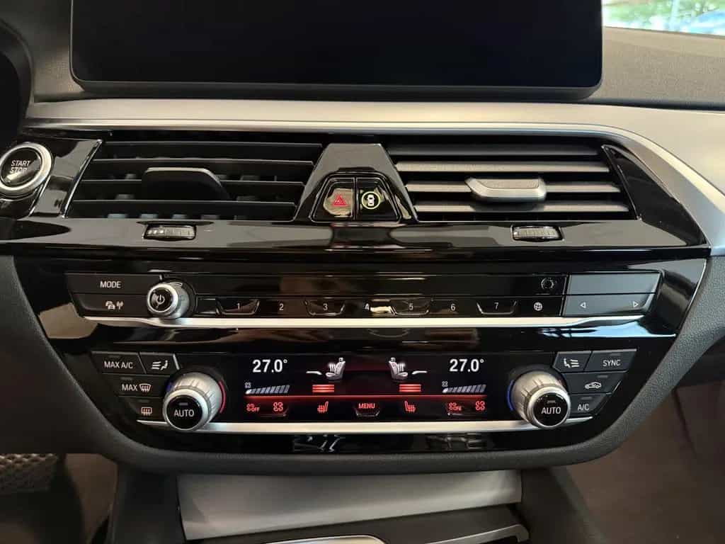 BMW 5 Series 530 PlugIn*xDrive*Dig Cockpit*R.cam*SHZ*Navi*LED 09/2021-photo-17
