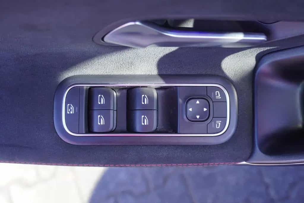 Mercedes-Benz A-Class AMG Line LED Navi Digitales Cockpit DAB USB 11/2020-photo-14