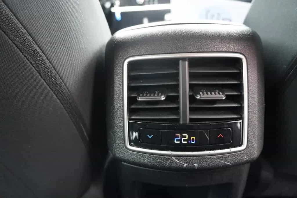 Kia Sportage 1.6 T-GDI Edition 7 LED Sitzheizung DAB 05/2022-photo-24