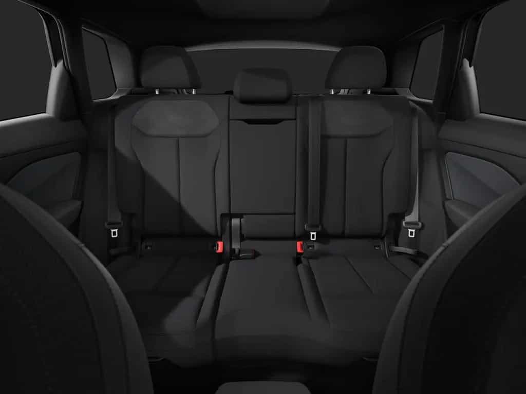 Audi Q3 TFSI quattro AHK*PANO*TECH PRO*MATRIX*S-LINE null-photo-9
