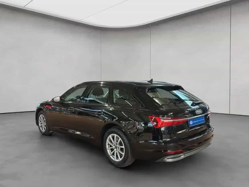 Audi A6 Avant 40 TDI S tronic 06/2022-photo-2