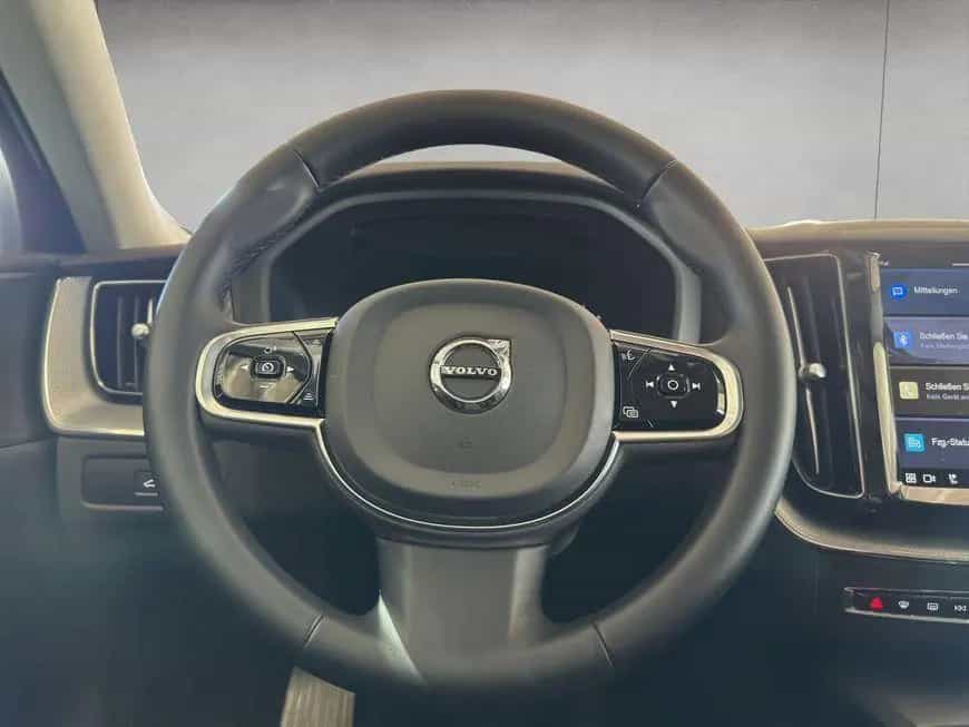Volvo XC60 B4 B Plus Bright 09/2022-photo-10
