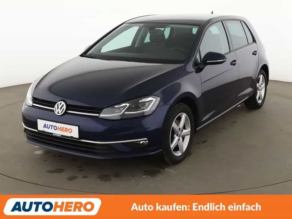 Volkswagen Golf VII 1.4 TSI Highline BM*NAVI*PDC*ACC*AHK* 04/2017-photo-0