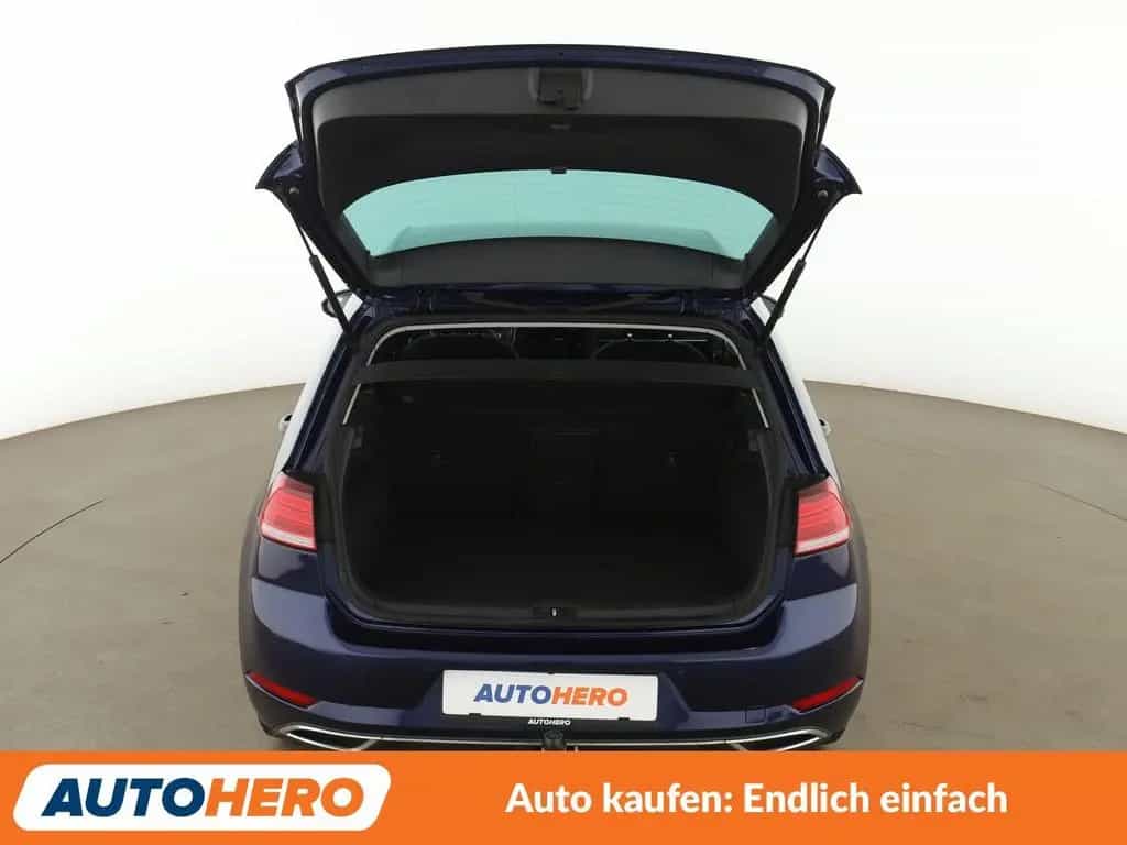 Volkswagen Golf VII 1.4 TSI Highline BM*NAVI*PDC*ACC*AHK* 04/2017-photo-16