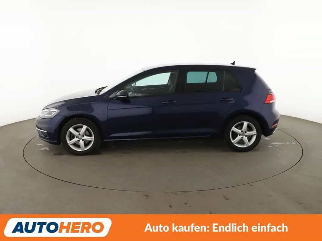 Volkswagen Golf VII 1.4 TSI Highline BM*NAVI*PDC*ACC*AHK* 04/2017-photo-2