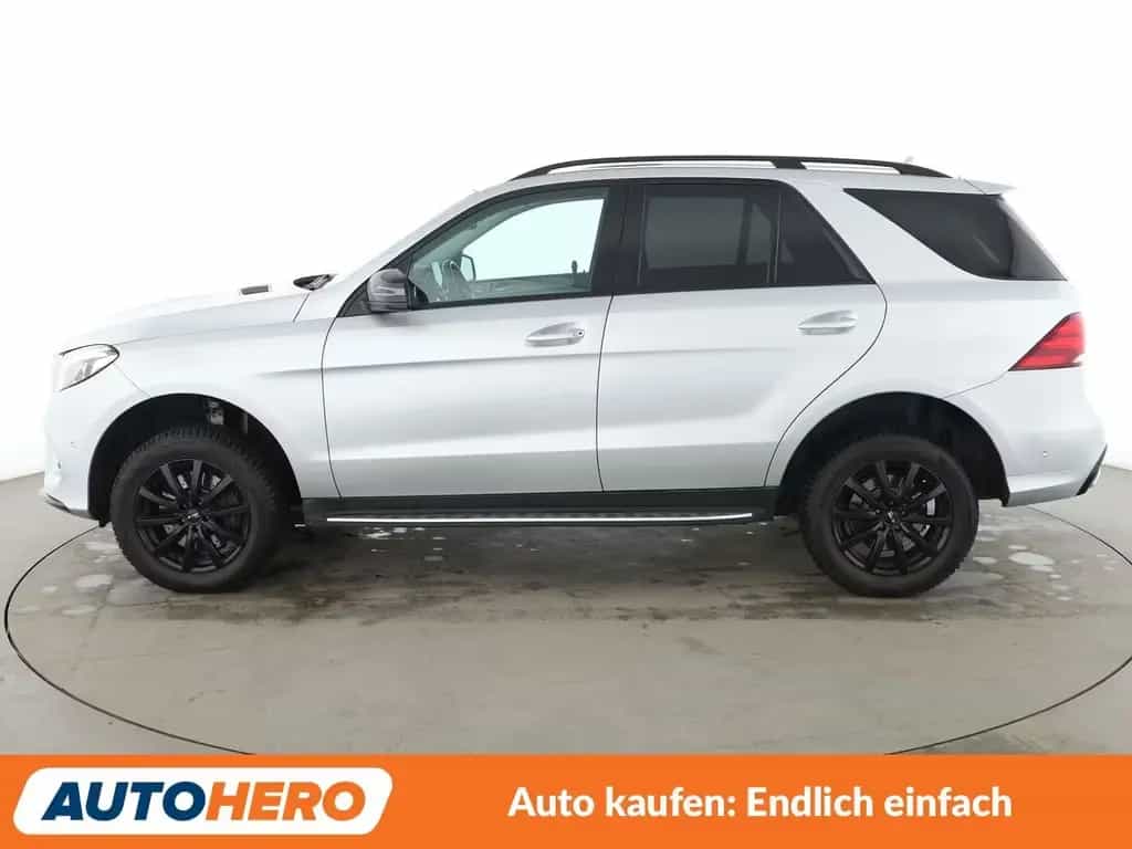 Mercedes-Benz GLE 350 GLE-Klasse GLE 350 d 4Matic AMG Line Aut.*NAVI* 03/2017-photo-2