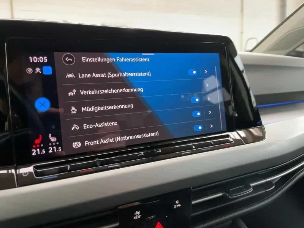 Volkswagen Golf Life APP+DAB+VIRT+LED+NAVI+PDC 02/2023-photo-12