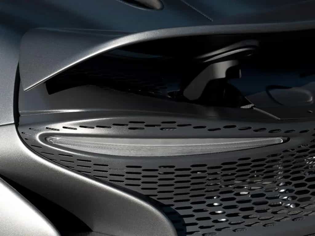 McLaren Elva XP1 / Satin Kilo Grey / Full Carbon Fibre null-photo-12