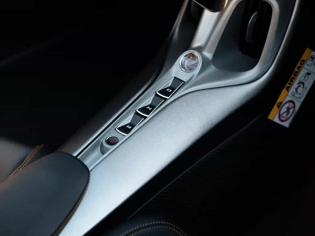 McLaren Elva XP1 / Satin Kilo Grey / Full Carbon Fibre null-photo-18