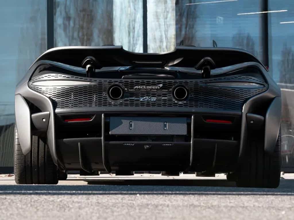 McLaren Elva XP1 / Satin Kilo Grey / Full Carbon Fibre null-photo-9