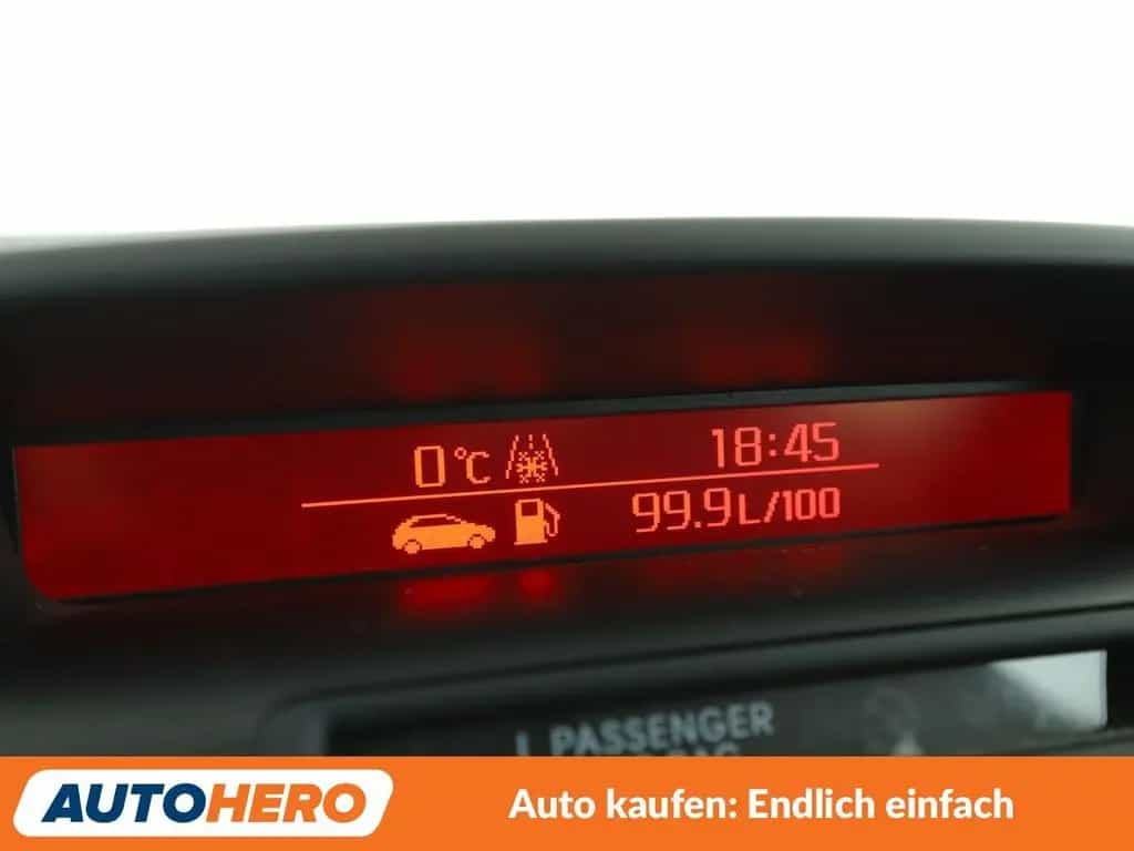 Kia Venga 1.6 Dream Team *ALU*SHZ*PDC*NAVI* 03/2018-photo-22