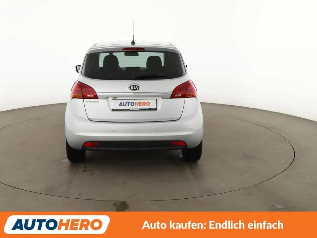 Kia Venga 1.6 Dream Team *ALU*SHZ*PDC*NAVI* 03/2018-photo-4