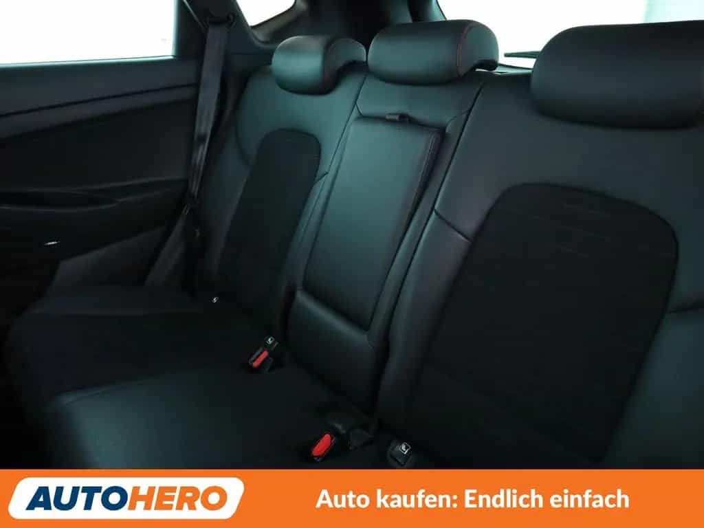 Hyundai TUCSON 1.6 TGDI N-Line 4WD Aut.*NAVI*LED*360°CAM 06/2019-photo-13