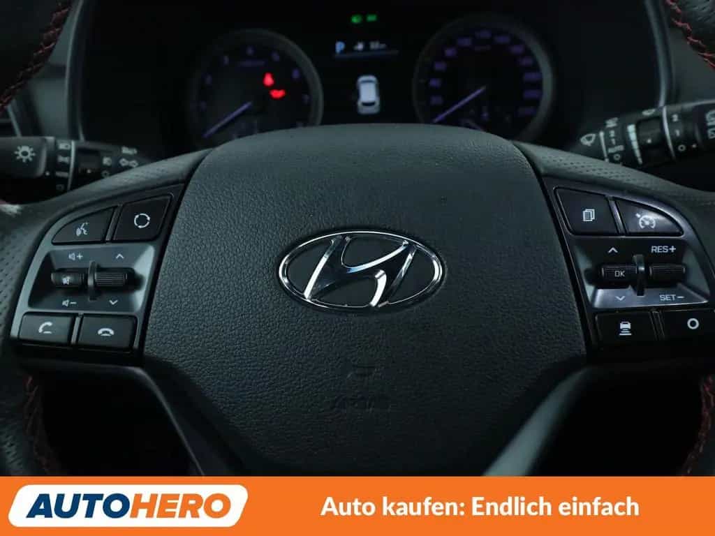 Hyundai TUCSON 1.6 TGDI N-Line 4WD Aut.*NAVI*LED*360°CAM 06/2019-photo-18