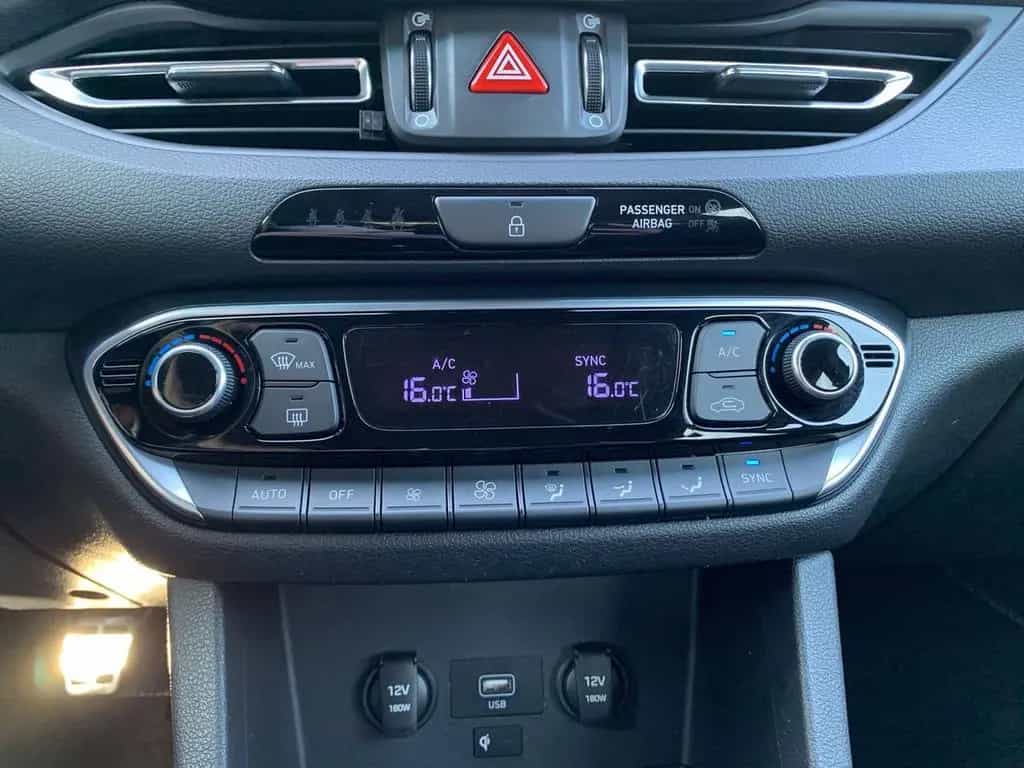 Hyundai i30 N PERFORMANCE 2.0 T-GDI SHZ+PDC+NAVI+DAB 12/2022-photo-17
