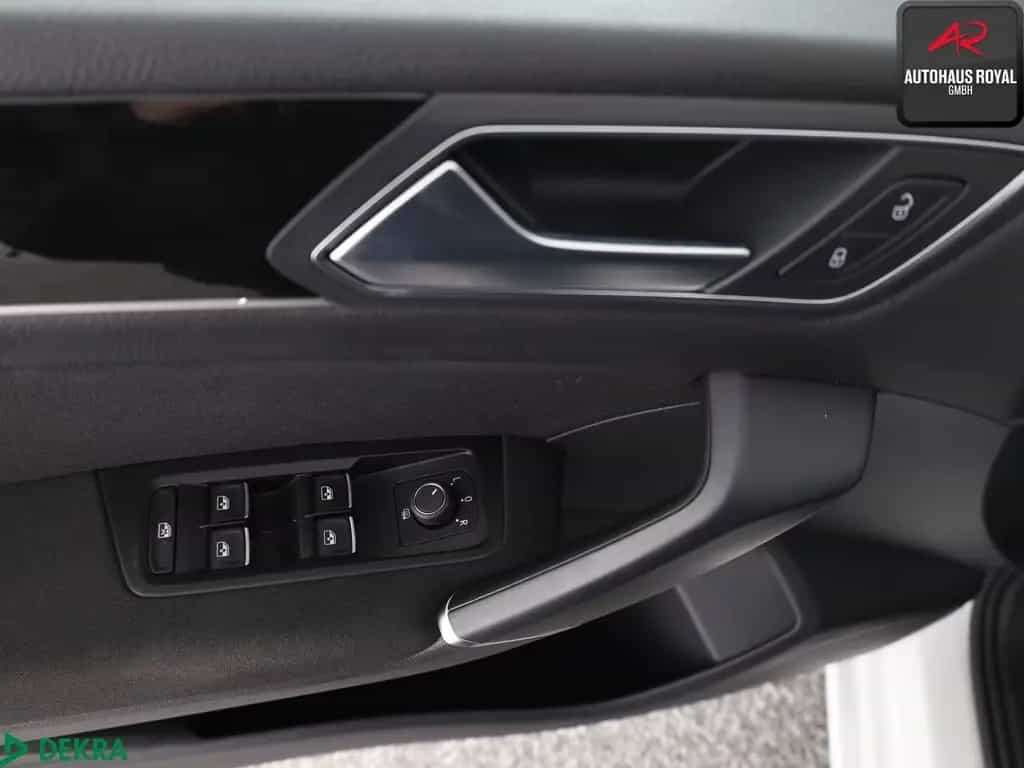 Volkswagen Touran 1.8 TSI HIGHLINE 7 SITZE MASSAGE,ACC,LED 08/2018-photo-14