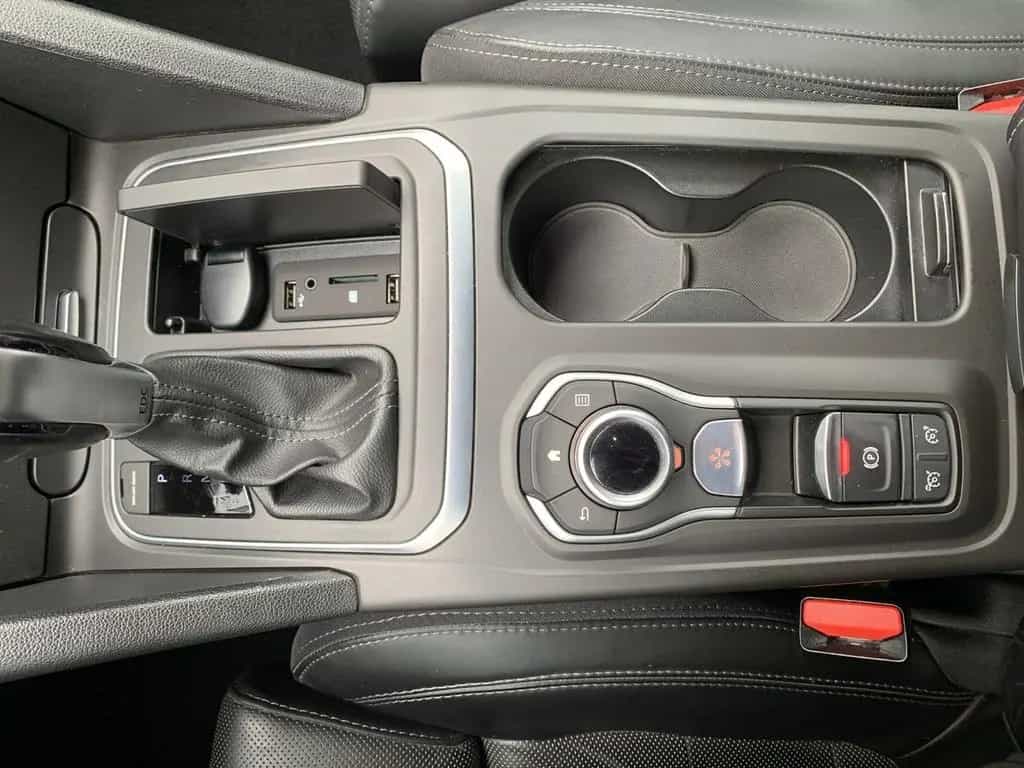 Renault Talisman INITIALE PARIS GT 1.6 TCE 200 SHZ+LHZ 11/2016-photo-29