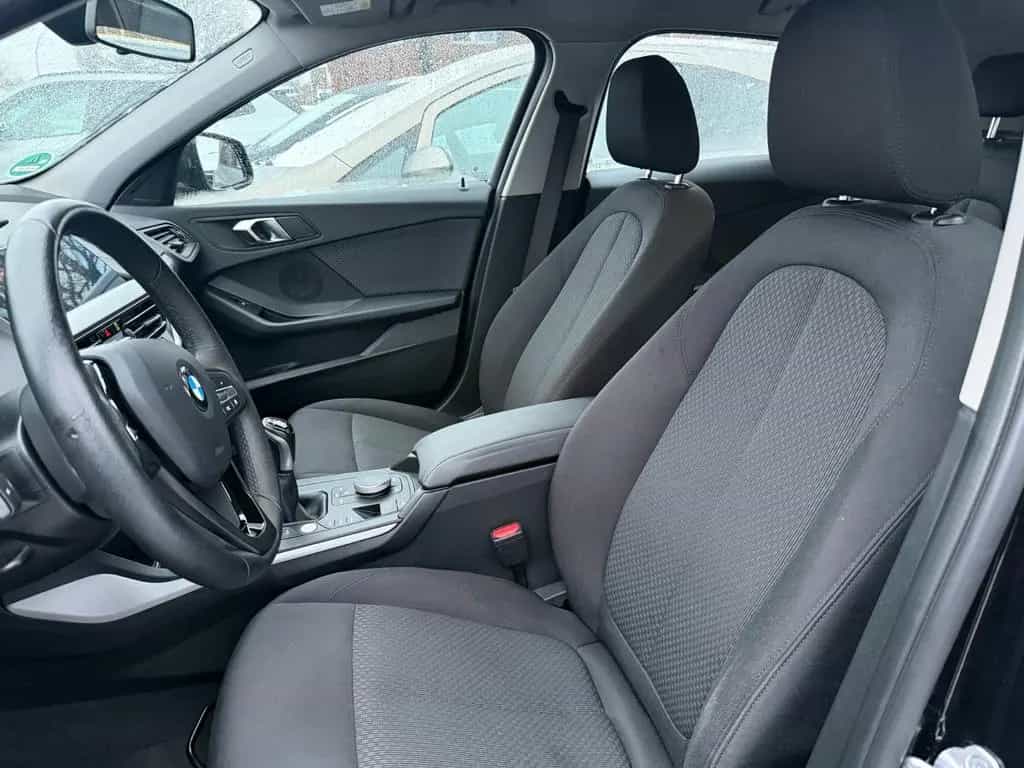 BMW 1 Series 118 11/2020-photo-6