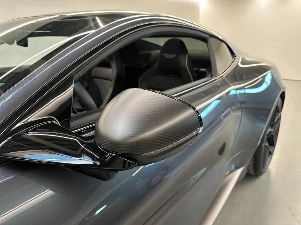 Aston Martin Vanquish Coupé / Satin CF / Titanium Exhaust null-photo-13