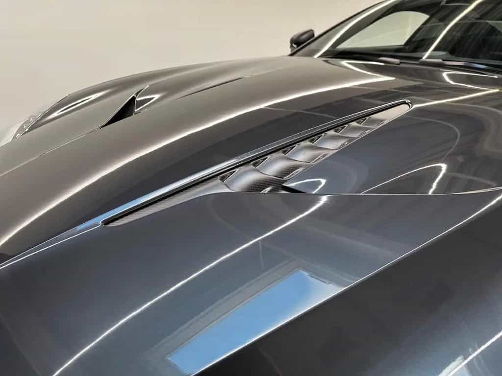 Aston Martin Vanquish Coupé / Satin CF / Titanium Exhaust null-photo-15