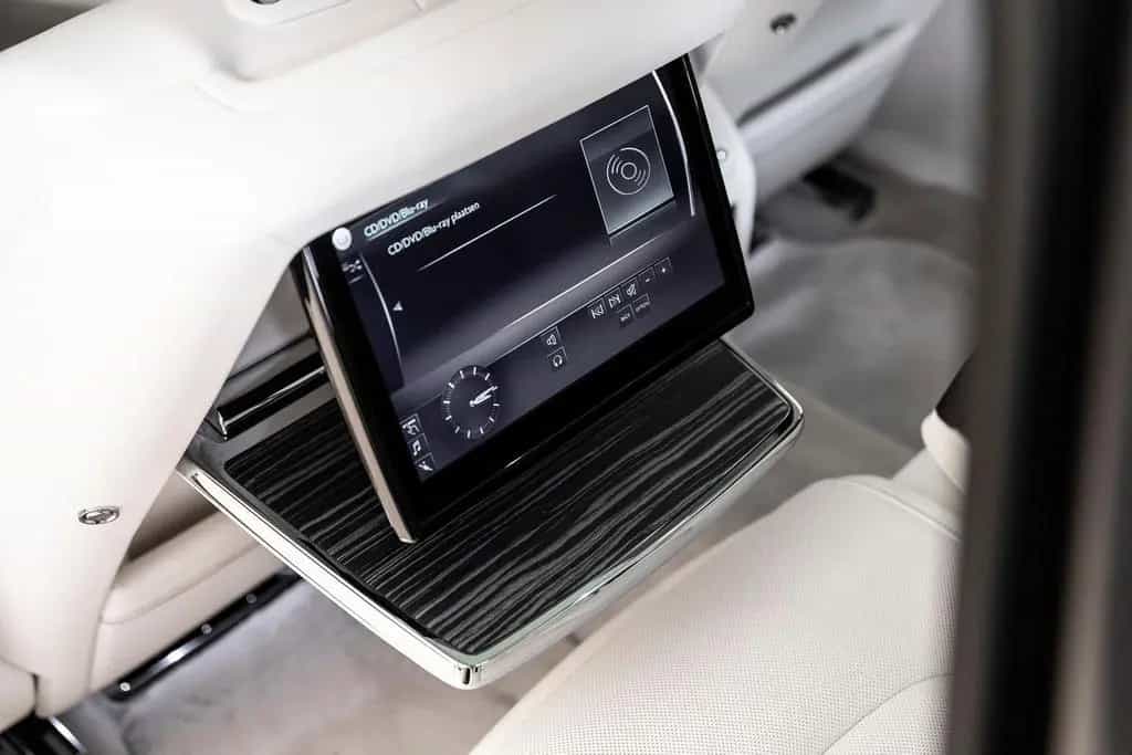 Rolls-Royce Ghost 2 year service & warranty 01/2022-photo-14