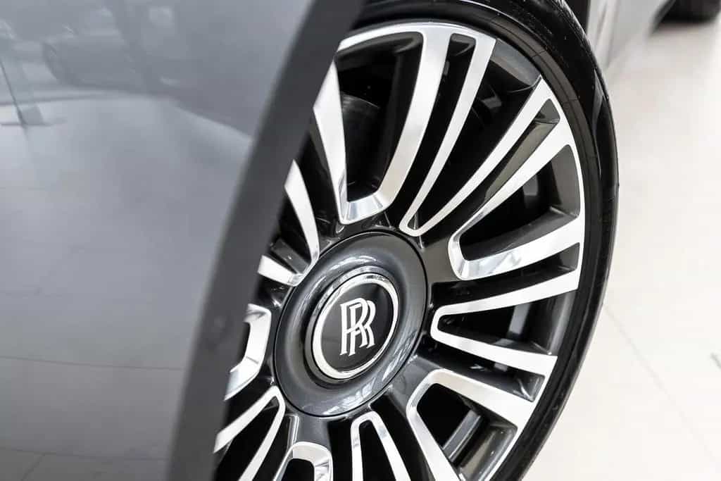 Rolls-Royce Ghost 2 year service & warranty 01/2022-photo-16