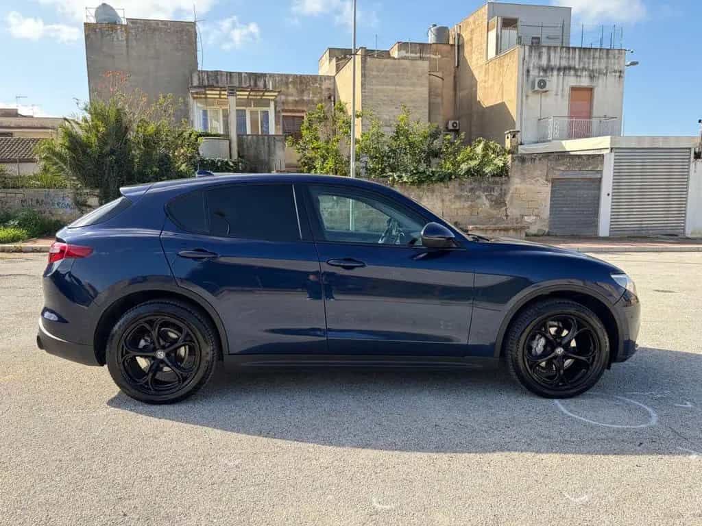 Alfa Romeo Stelvio 2.2 Turbodiesel 210 CV AT8 Q4 08/2018-photo-3