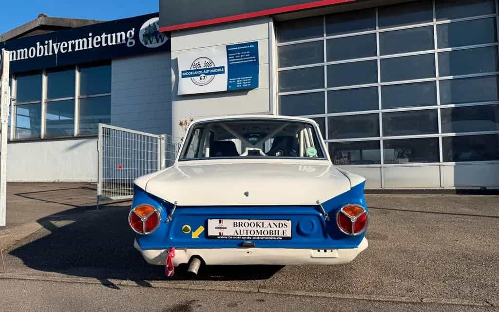 Lotus Cortina Rennwagen mit Straßenzulassung 04/1966-photo-10