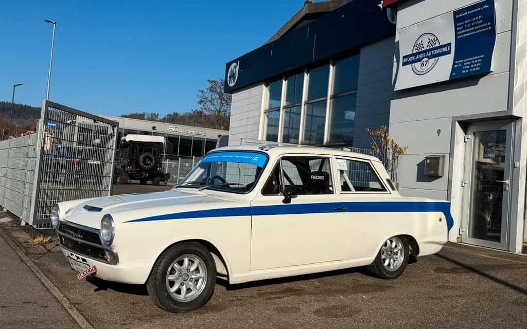 Lotus Cortina Rennwagen mit Straßenzulassung 04/1966-photo-17