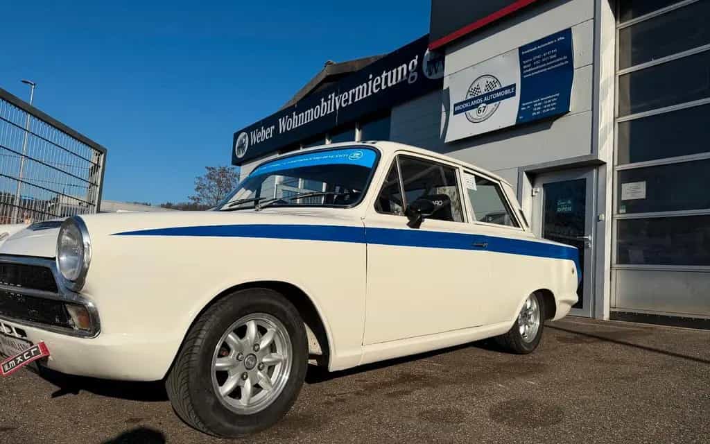 Lotus Cortina Rennwagen mit Straßenzulassung 04/1966-photo-35