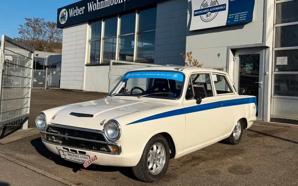 Lotus Cortina Rennwagen mit Straßenzulassung 04/1966-photo-2