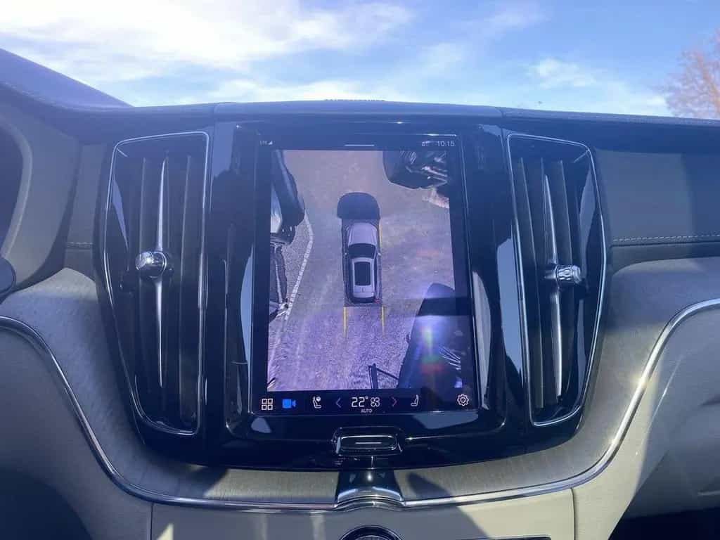Volvo XC60 B5 AWD Ultimate Dark 360° ACC H&K HUD LED 12/2022-photo-12