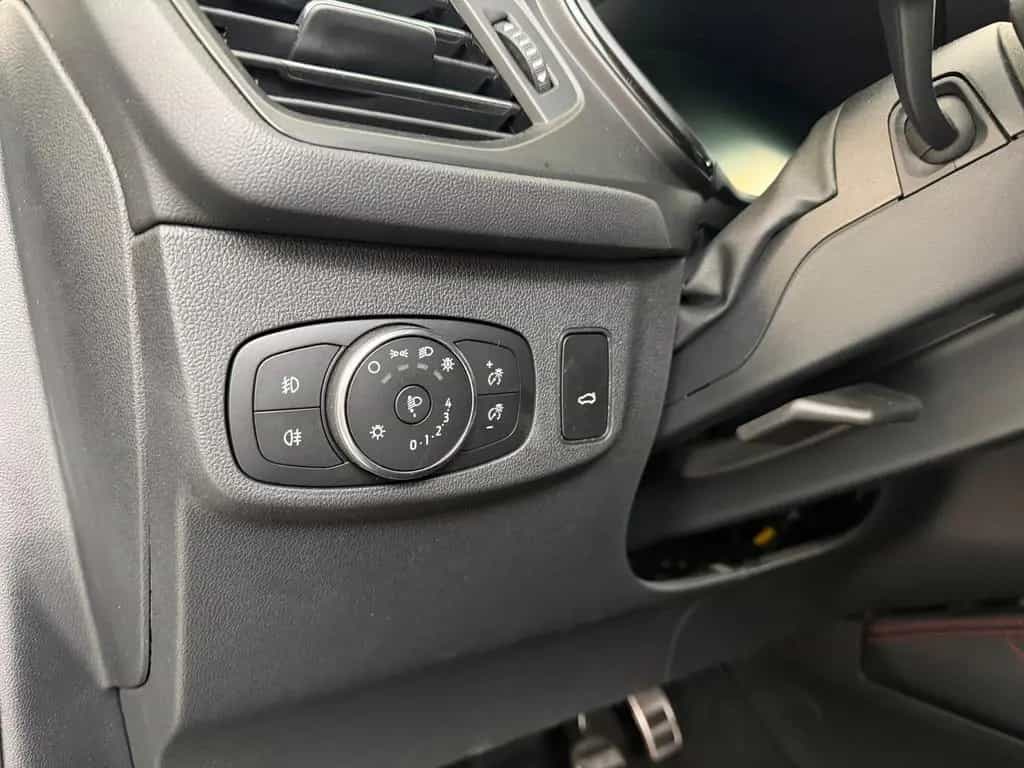 Ford Focus Turnier ST-Line 1.0 Navi Keyless Kamera 11/2020-photo-21