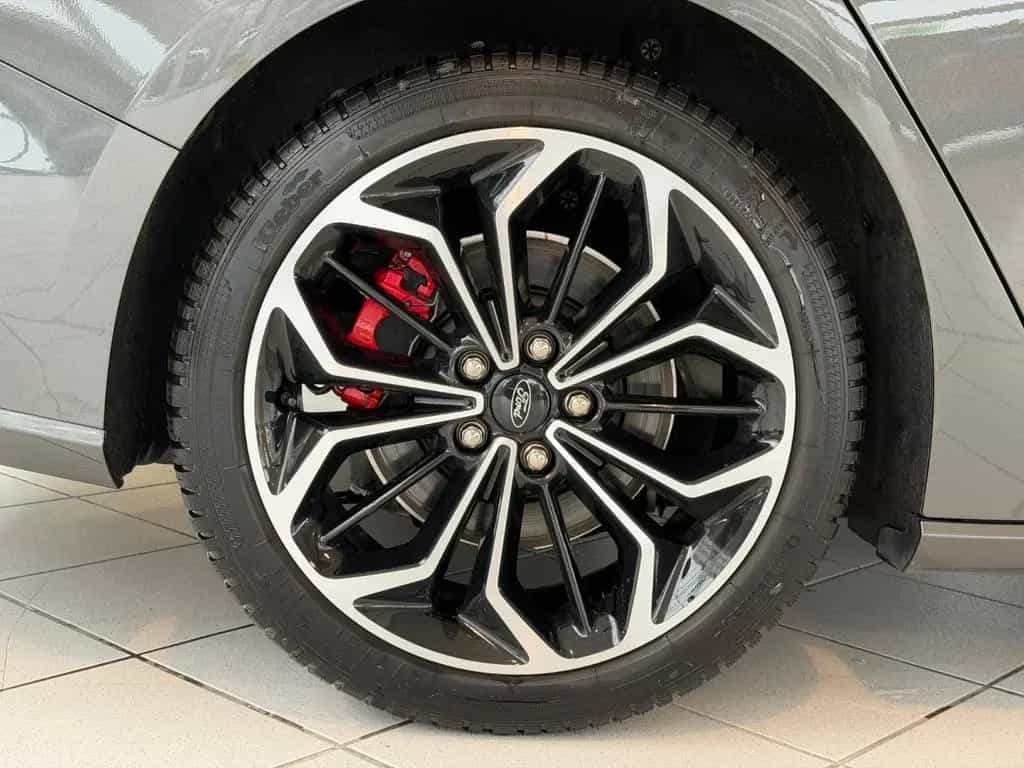 Ford Focus Turnier ST-Line 1.0 Navi Keyless Kamera 11/2020-photo-8