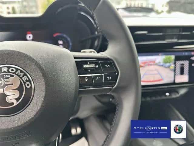 Alfa Romeo Junior 1.2 Mild Hybrid Special Junior 1.2 VGT Mi 01/2026-photo-12