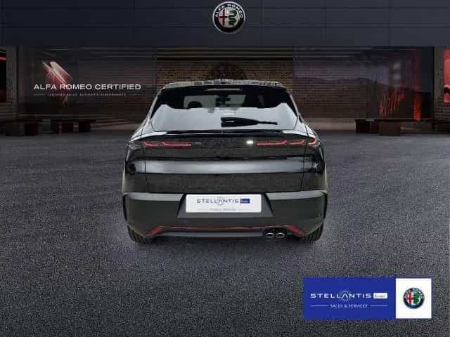 Alfa Romeo Junior 1.2 Mild Hybrid Special Junior 1.2 VGT Mi 01/2026-photo-1