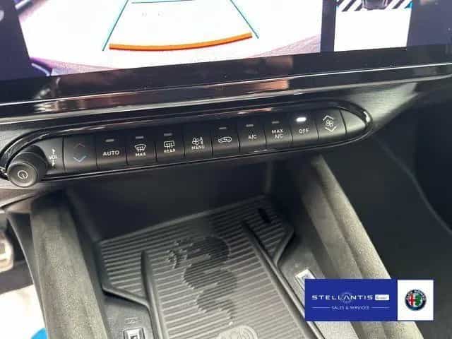 Alfa Romeo Junior 1.2 Mild Hybrid Special Junior 1.2 VGT Mi 01/2026-photo-7