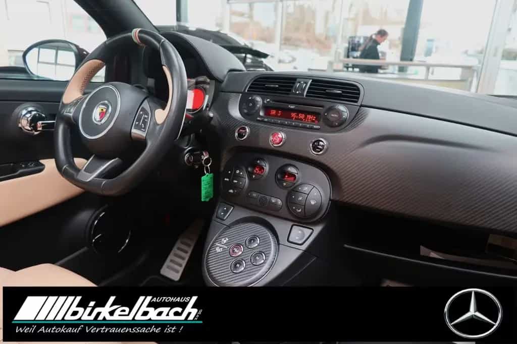 Abarth 695C abrio Maserati Edizione 1 of 499 12/2012-photo-13