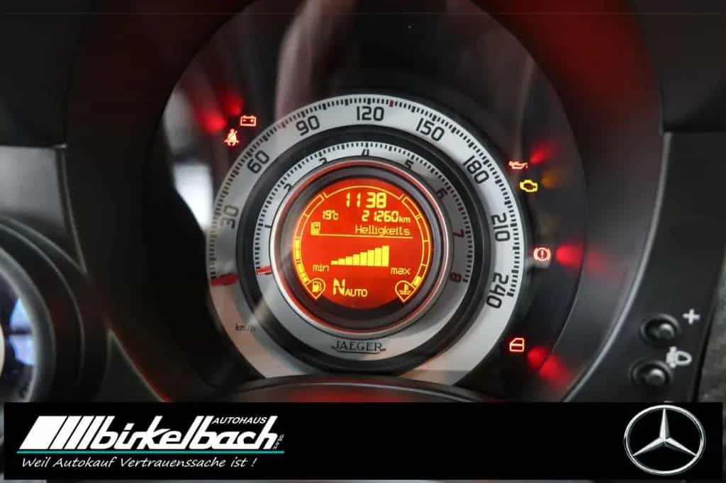 Abarth 695C abrio Maserati Edizione 1 of 499 12/2012-photo-5