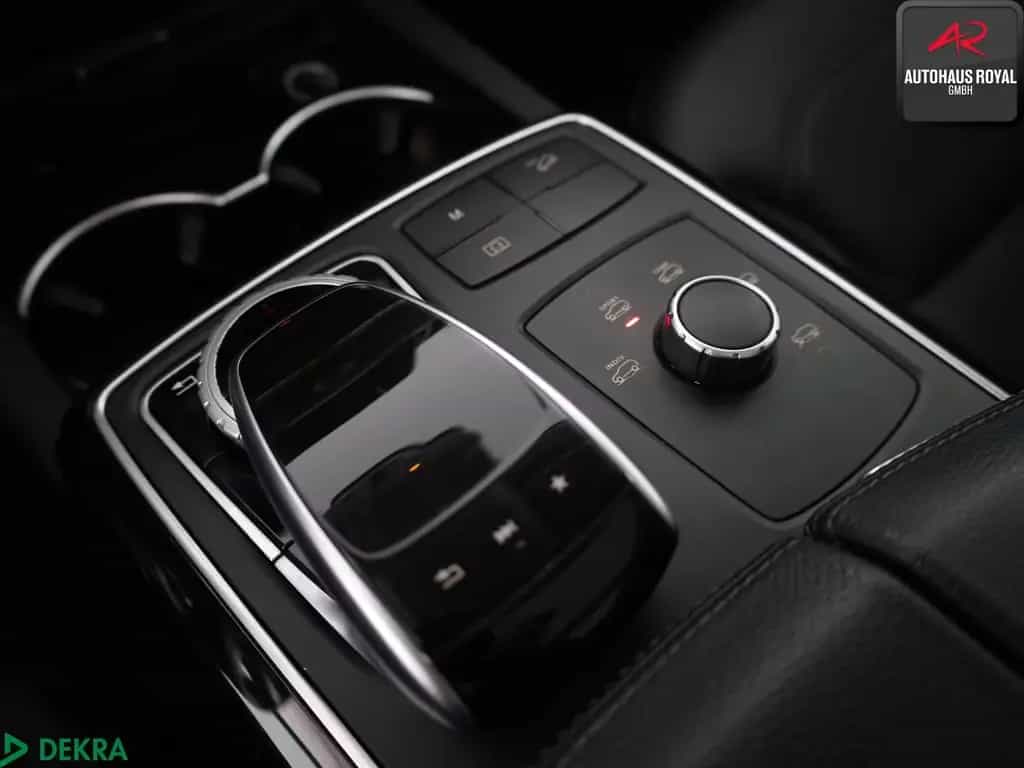 Mercedes-Benz GLE 250 d 4M AMG PANO,CARPLAY,COMAND,LEDILS,1.HD 08/2017-photo-16