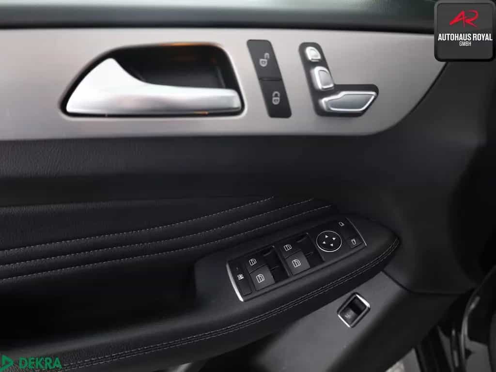 Mercedes-Benz GLE 250 d 4M AMG PANO,CARPLAY,COMAND,LEDILS,1.HD 08/2017-photo-21