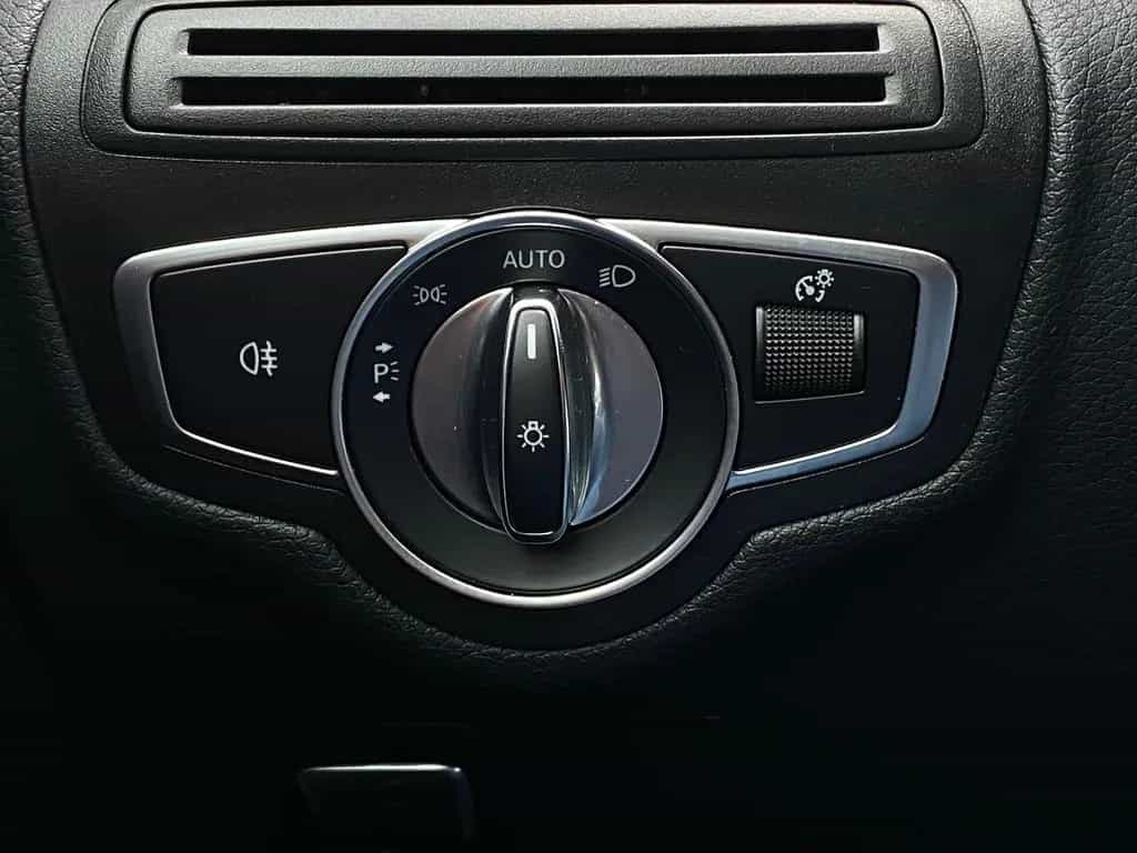Mercedes-Benz C-Class 180 Coupé 9G LED Navi Kamera 18" Ambientelicht 10/2018-photo-21