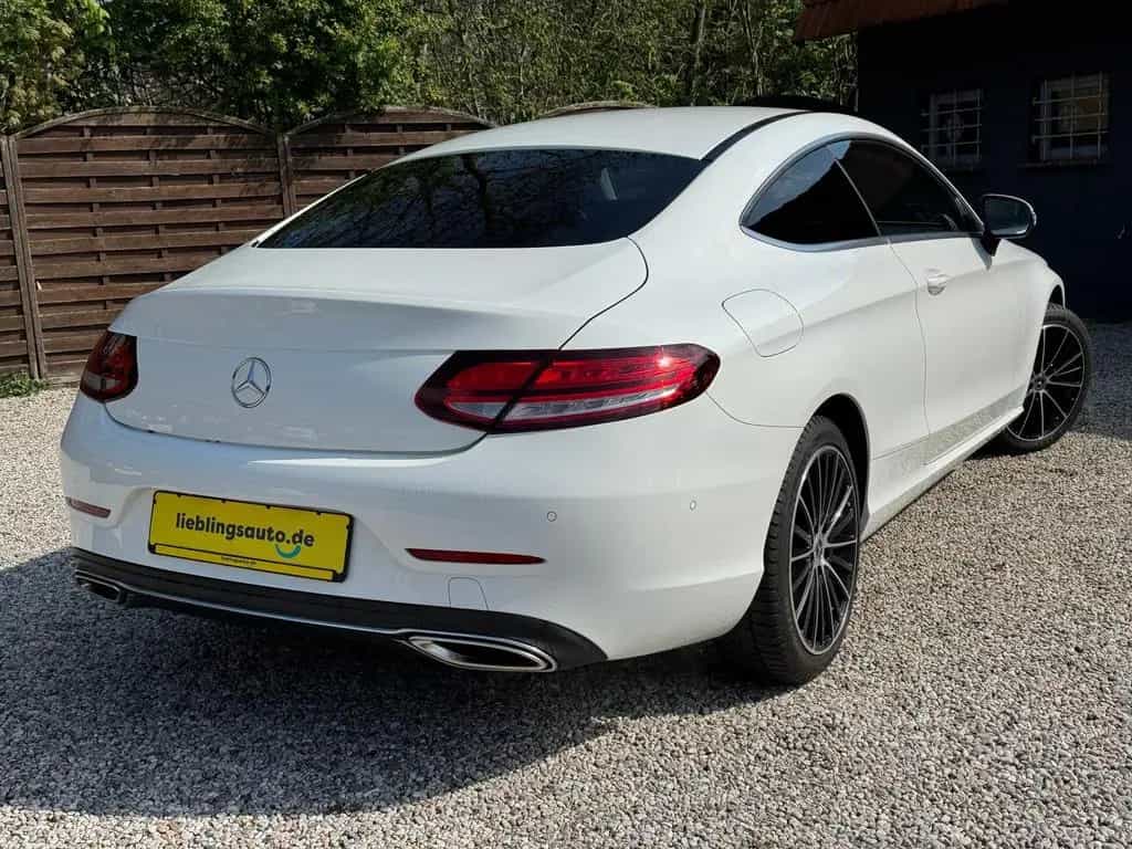 Mercedes-Benz C-Class 180 Coupé 9G LED Navi Kamera 18" Ambientelicht 10/2018-photo-4